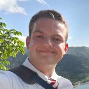 Meet your Posher, Carter